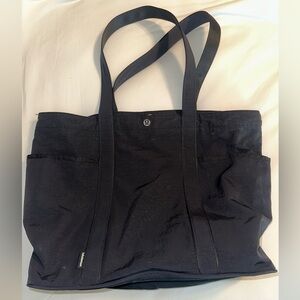 lululemon athletica Black Shoulder Bag